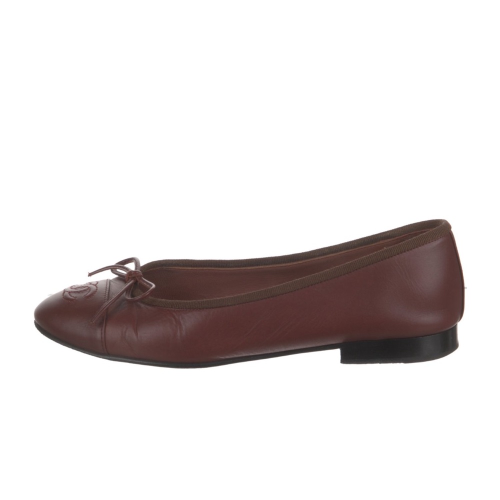 Chanel CC Interlocking Leather Baller Flats